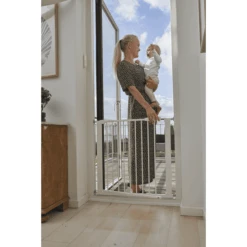 BabyDan Puerta De Seguridad Perfecto Cierre Blanco -Roba Ventas babydan puerta de seguridad perfecto cierre blanco a288330 3