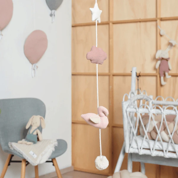 Nordic Coast Company Guirnalda De Pared Muselina Cisne Pequeño 2 Nordic Coast Company Guirnalda De Pared Muselina Cisne Pequeño - Imagen 2