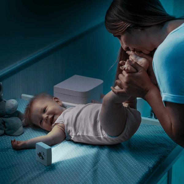 Reer Luz Para Cambiador Night Guide Blanco-azul Claro 5 Reer Luz Para Cambiador Night Guide Blanco-azul Claro - Imagen 5